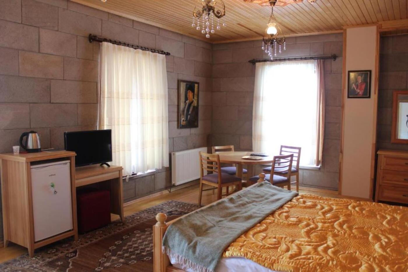 Lake Cildir Lodge ภายนอก รูปภาพ