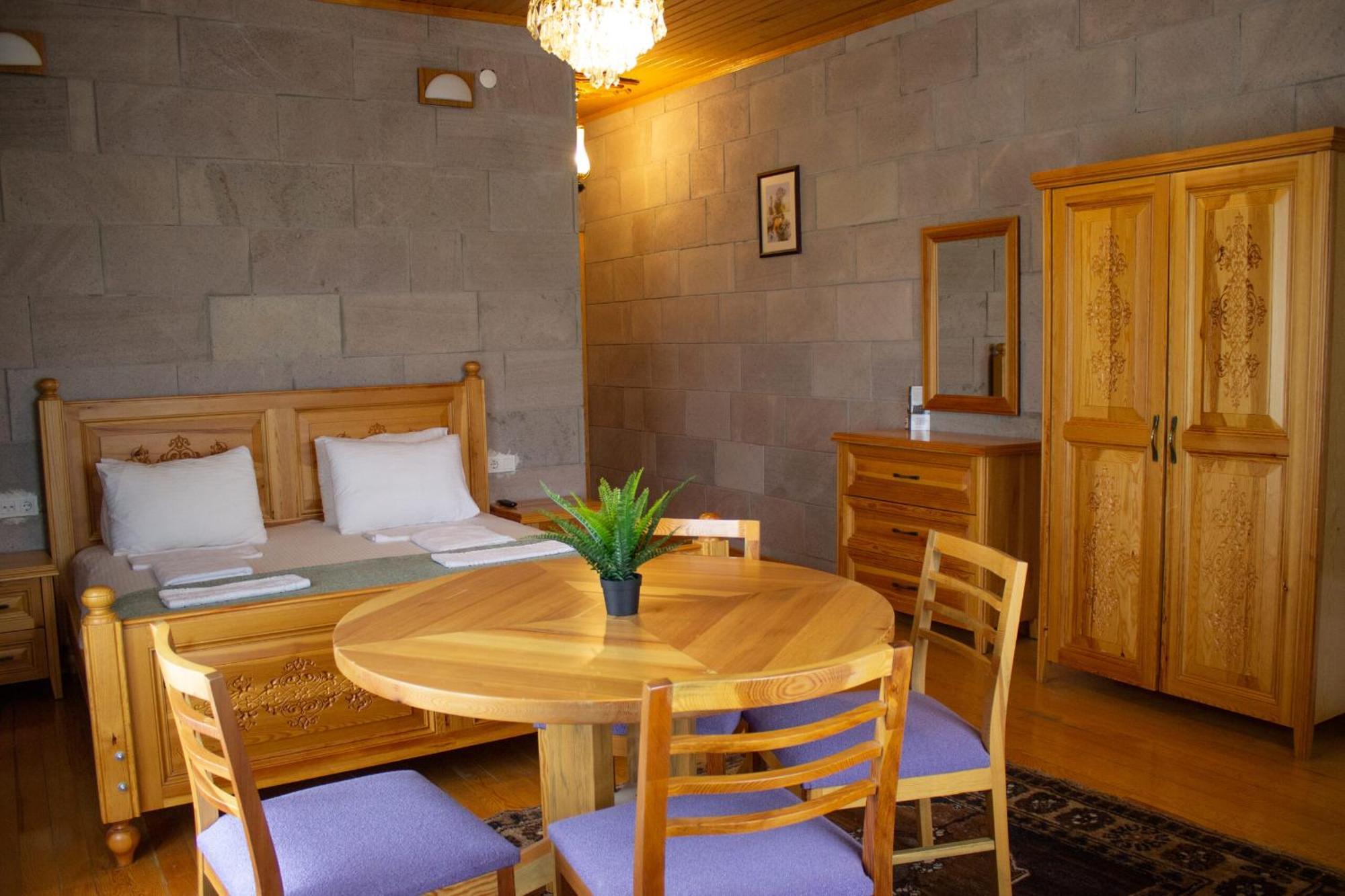 Lake Cildir Lodge ภายนอก รูปภาพ